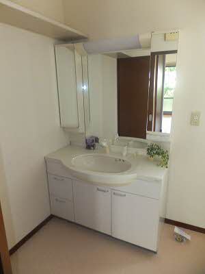 グランバリエ己斐　Ｂ棟 B0101号-11