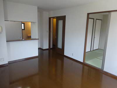 Y’s EBA A棟 A0201号-3