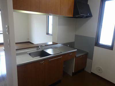 Y’s EBA A棟 A0201号-5