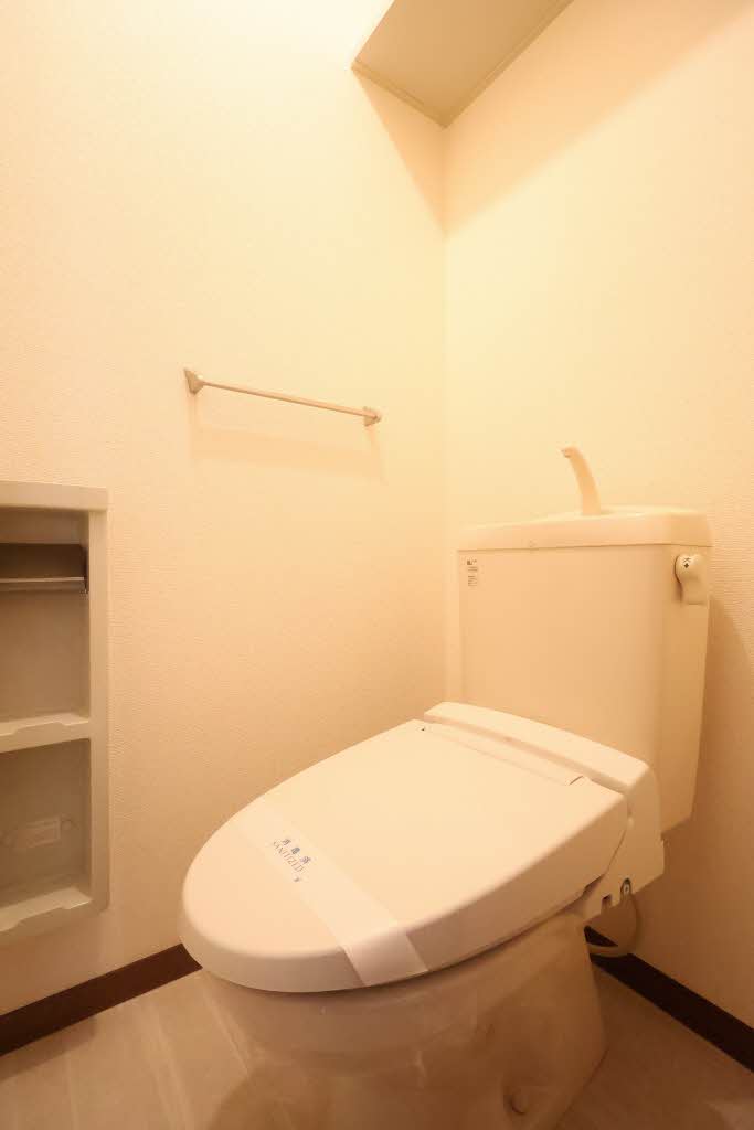 ラ・メゾン・モンテーニュ A0201号-7