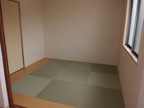 フィオレンテ B棟 B0202号-9