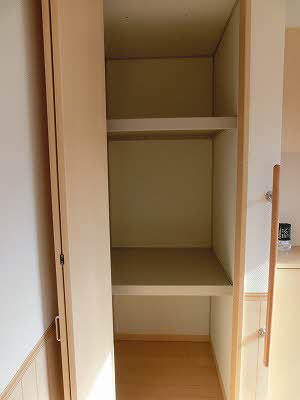 グレースヒルズ A棟 A0101号-3