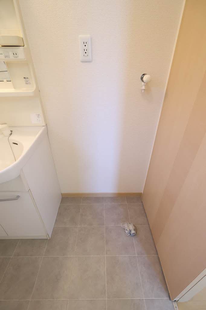 ハピネス　壱番館 A0201号-9