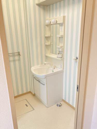 リヴュール A0102号-7