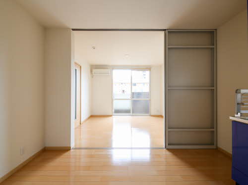 ウィングス緑井　Ｅ棟 B0101号-3