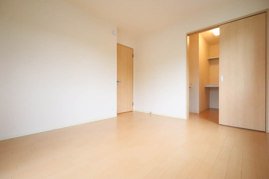 Ｂｅｌｌ　Ｃｏｕｒｔ A0101号-5