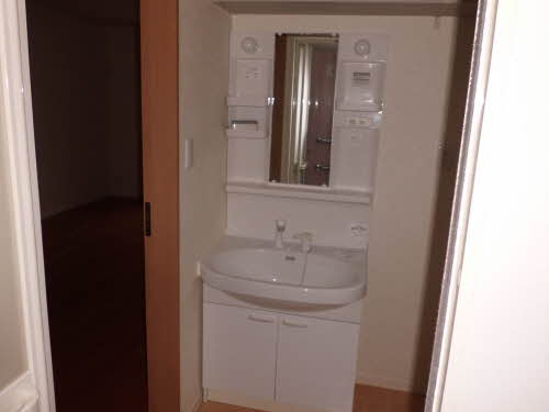 ヴィレッタ セレナ A0001号-8