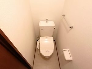 ヴィラパルクウカイ B棟 B0201号-4