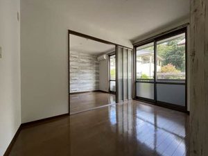 フォレスタ A0202号-5