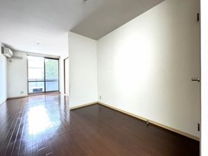 エスパスブリエ A棟 A0102号-3