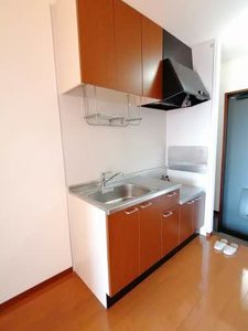 メゾンアメニティ槙原 B棟 B0102号-3