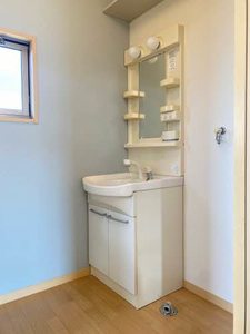 スターライト B棟 B0201号-5