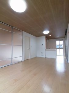 グランドメゾン石岡 A0101号-2