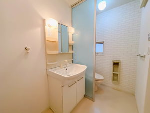 メゾンドローズ　Ｂ棟 B0201号-4