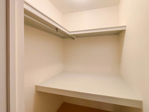 メゾンドローズ　Ｂ棟 B0201号-9