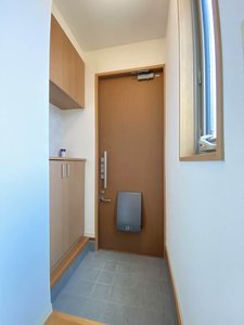 Casa Brote B棟 B0202号-3