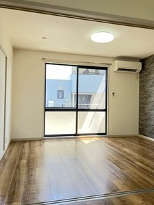 ヴィ・ラフィネ旗ケ崎　２号館 B0101号-3