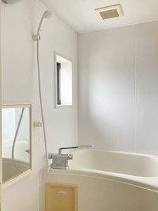 メゾン アイ ファミーユ A棟 A0202号-8