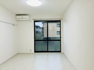 シャーメゾン楽山 A0105号-2