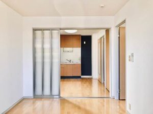 ファミーユ中野　Ｂ棟 B0105号-2