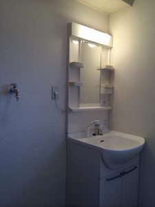 ファミーユ中野　Ｂ棟 B0203号-4