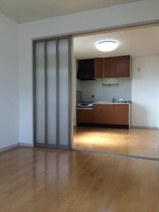 ファミーユ中野　Ｂ棟 B0203号-8