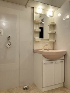 アヴァンシアF B棟 B0205号-10