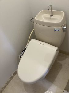 ハイツアールデコ A0202号-9