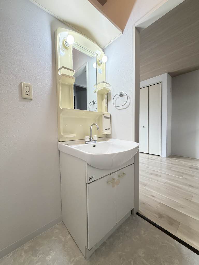 カーサ五番館 A0202号-7