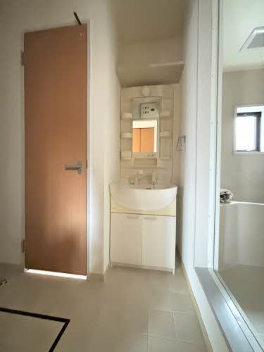 メゾンティアラ A棟 A0101号-5