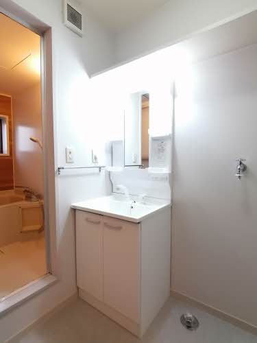 ファミールひらのや A0101号-3