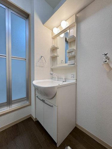 エスパスブリエ A棟 A0102号-10