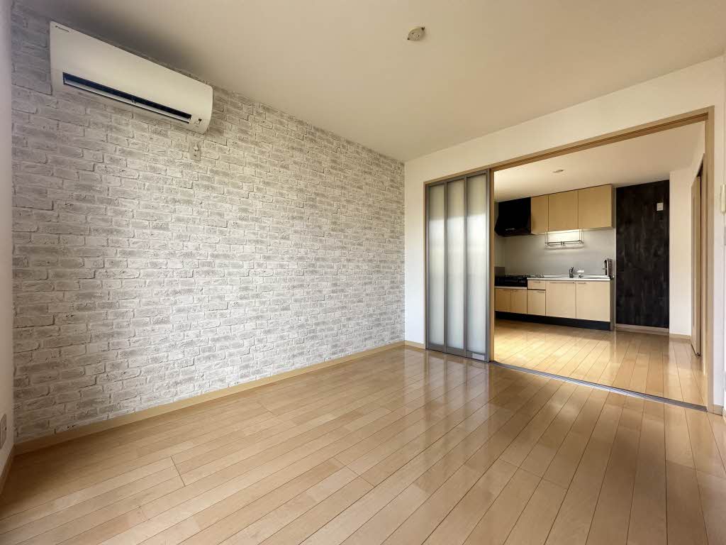 グレース曙 C棟 C0101号-3