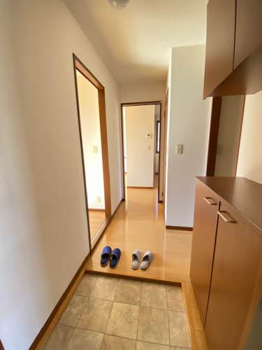 クレストハイツ　Ａ棟 A0202号-2