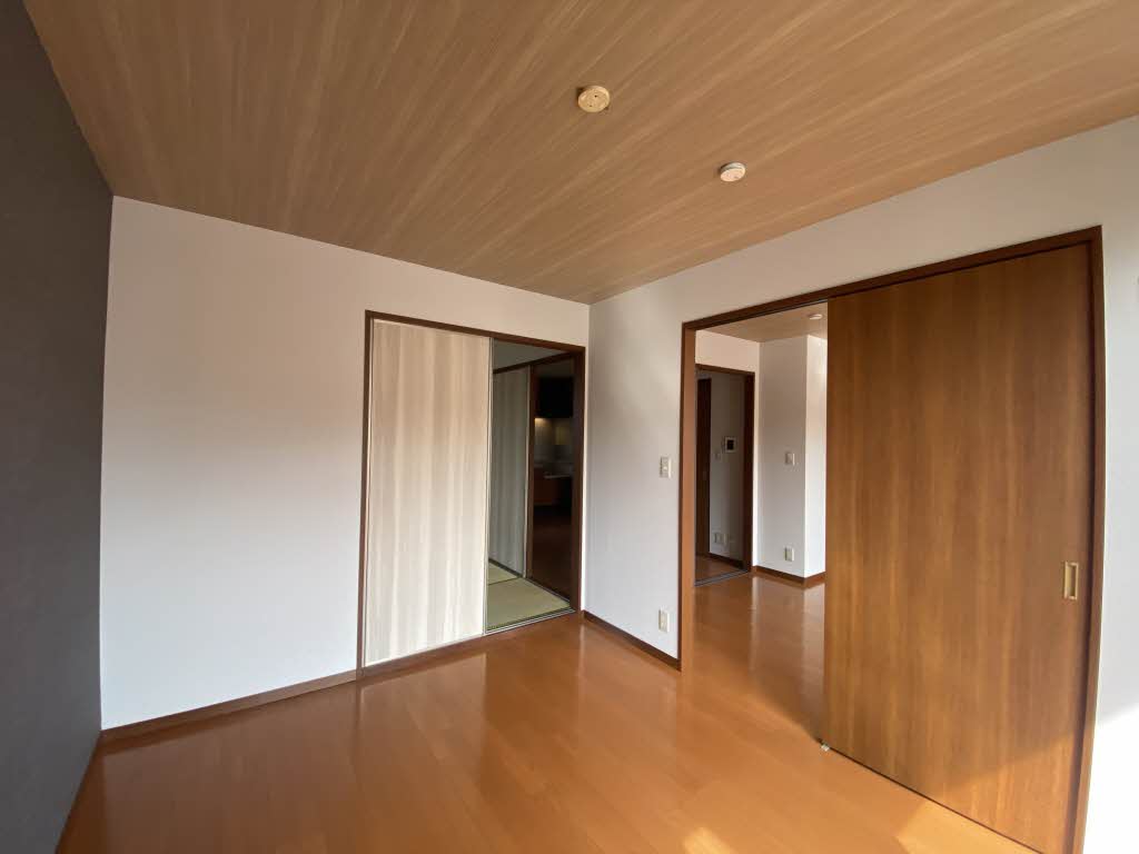 カーレントティエラ　Ｂ棟 B0101号-3