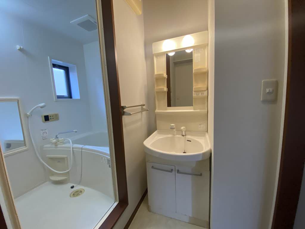 カーレントティエラ　Ｂ棟 B0101号-10