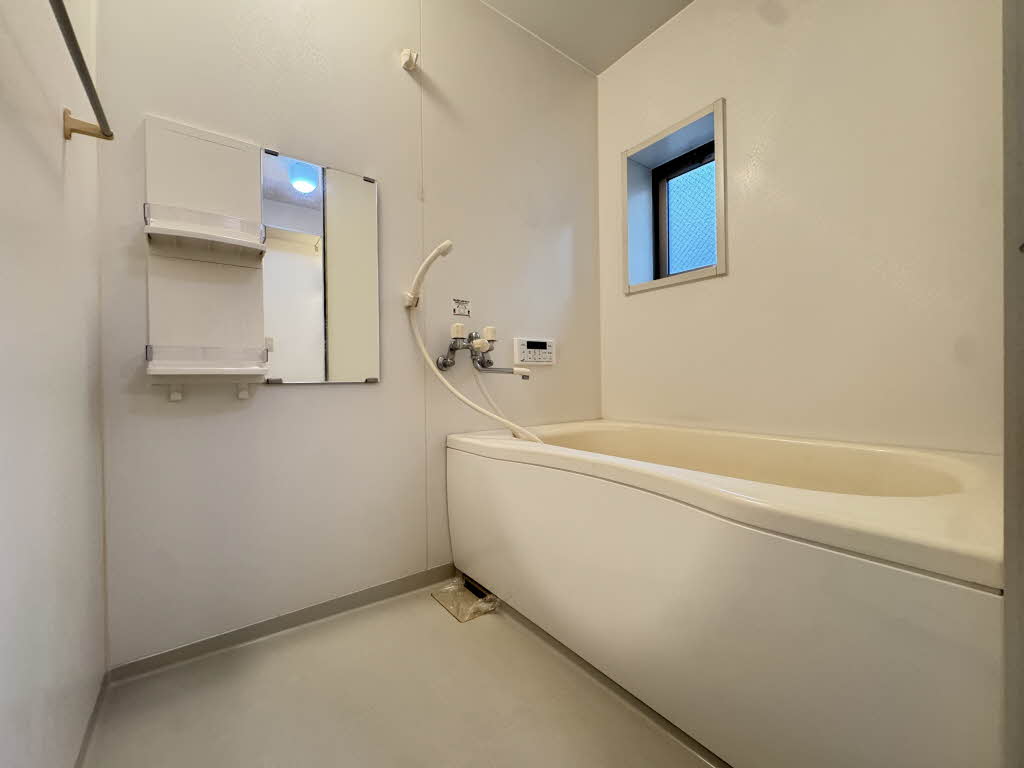 ロイヤルオークス　Ｂ棟 B0102号-5