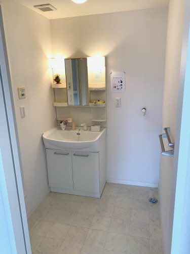 スカイメゾン　１２番館 C0101号-4