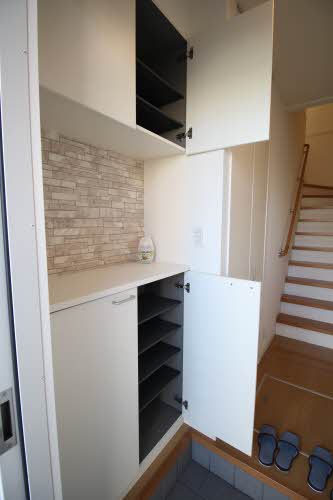 スカイメゾン　１２番館 C0201号-3