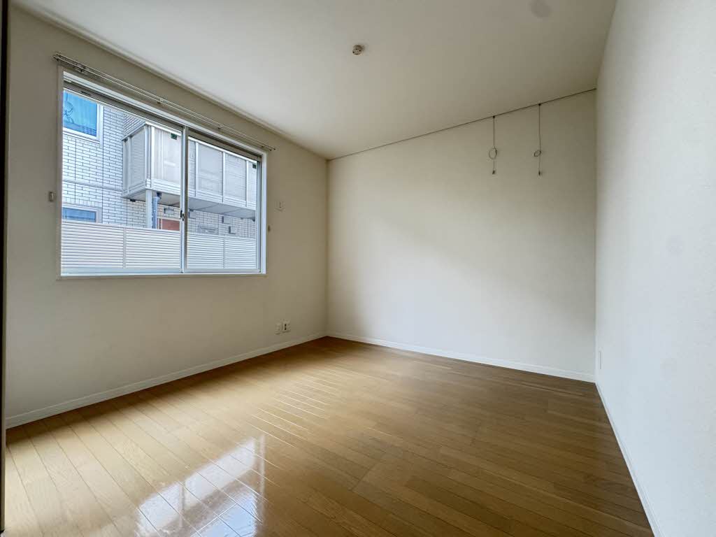 クレセオセブン A棟 A0101号-8