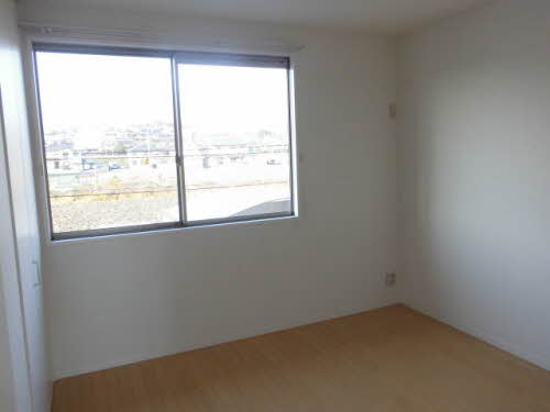 グランラシュレ B棟 B0201号-6