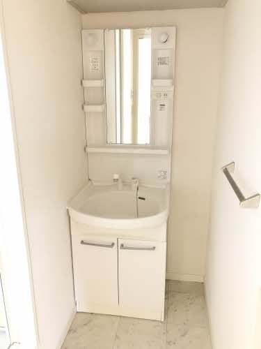 グランラシュレ B棟 B0201号-10