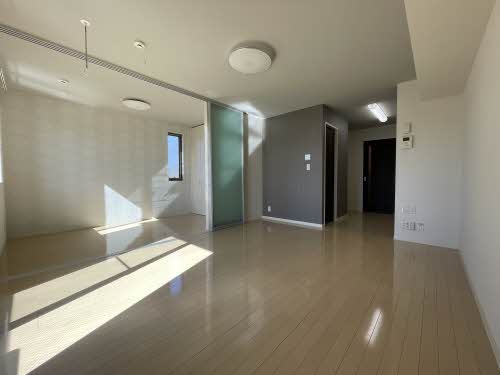 クレセントハイム　Ａ棟 A0204号-8