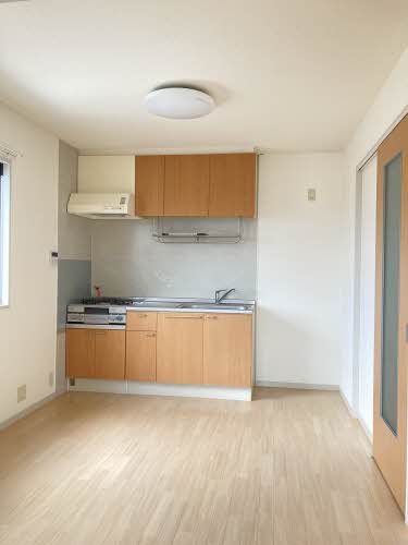 メゾン アイ ファミーユ A棟 A0202号-3