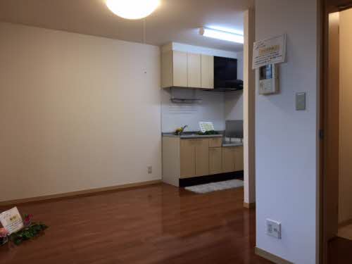 ルミエール春日 A0202号-3