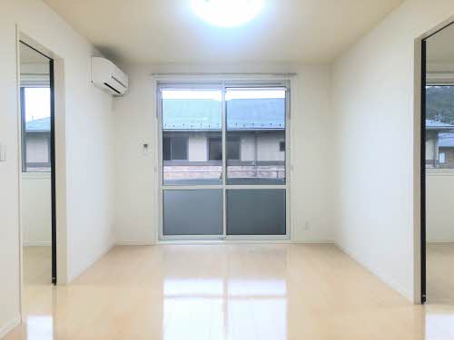 ヴィラーチェ A0202号-2