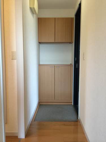 ファミーユ中野　Ｂ棟 B0203号-2