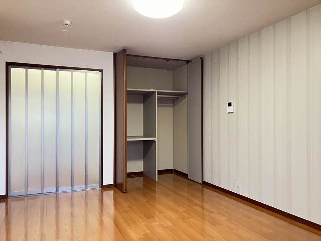 プラージュ A0105号-3