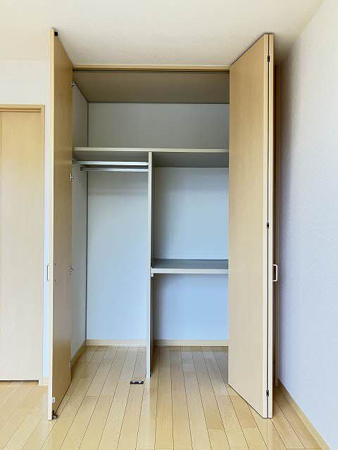 アヴァンシアF B棟 B0205号-7