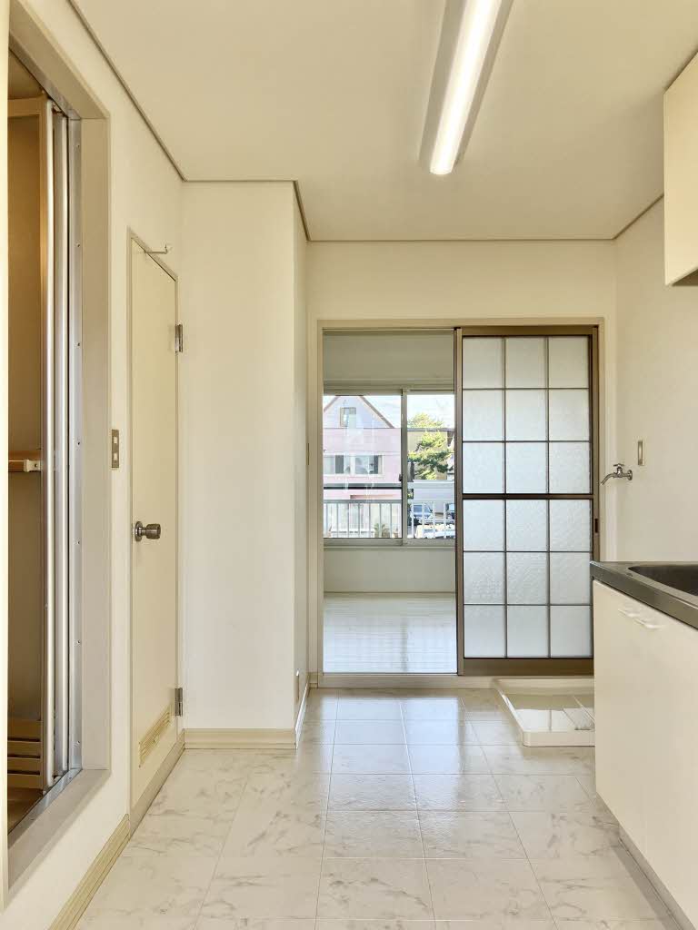 クレストピア新宮 A0202号-5